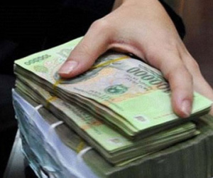 Nam Định: Vợ chồng cán bộ ôm tiền tỷ bỏ trốn, dân kêu trời oán thán