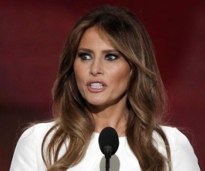 Vợ người mẫu của Trump kiện báo Anh, đòi 150 triệu USD