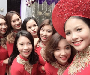 Lộ ảnh "cô dâu" tương lai xinh đẹp của Chí Anh trong lễ ăn hỏi sáng 2/9