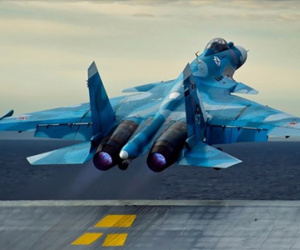 Nga hiện đại hóa chiến đấu cơ Su-33 bằng hệ thống ngắm bắn SVP-24