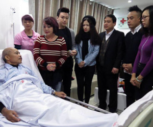 Bạn bè thương tiếc NSƯT Hán Văn Tình