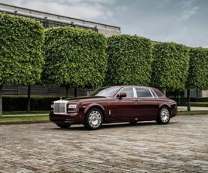 Rolls-Royce Phantom bản Hòa bình Vinh quang của đại gia VN