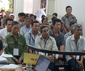 Hàng loạt quan xã vào tù vì cưỡng chế quá đà