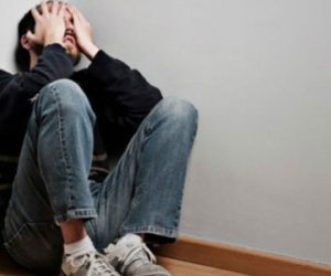 Sau khi giàu có, chú ruột đuổi bố tôi khỏi công ty