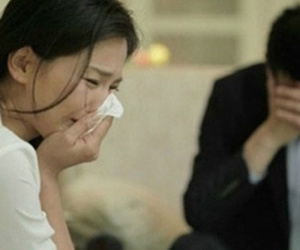 Sự im lặng đáng sợ của chồng hèn khi vợ bị bố chồng chửi rủa