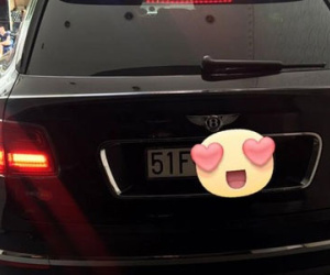 SUV siêu sang Bentley Bentayga ra biển trắng tại Việt Nam