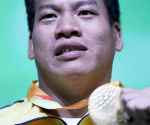 Thủ tướng gửi thư khen VĐV Huy chương Vàng Paralympics Lê Văn Công