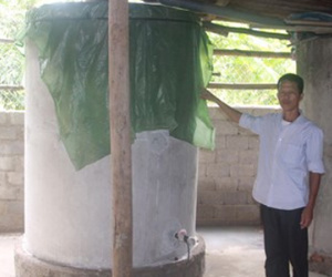 Bỏ thuốc trừ sâu vào bể nước tại đám cưới