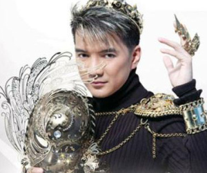 Mr. Đàm: "Tôi gay thì ảnh hưởng tới chén cơm của bạn không?"