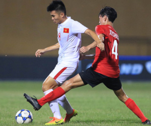 Phung phí nhiều cơ hội, U19 Việt Nam hoà đáng tiếc trước Singapore