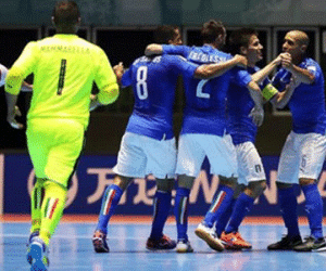 ĐT futsal Italia thắng ngược Paraguay, ĐT futsal Việt Nam hưởng lợi