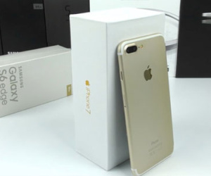 iPhone mới chưa ra, Trung Quốc đã bán hàng giá chưa bằng một nửa