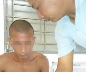 Người đàn ông nhảy xuống Hồ Gươm "tìm con"