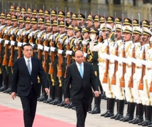 Trung Quốc bắn 19 phát đại bác đón Thủ tướng Nguyễn Xuân Phúc