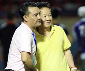 V.League và quyền lực của bầu Hiển