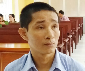 50 clip sex trong điện thoại của "yêu râu xanh"