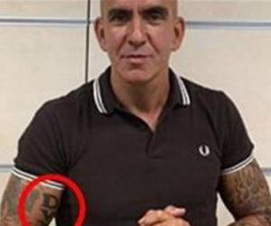 Cựu danh thủ Paolo Di Canio mất việc chỉ vì một hình xăm