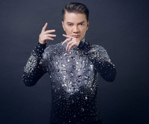 Đàm Vĩnh Hưng thu 2 tỷ đồng sau một ngày bán vé liveshow