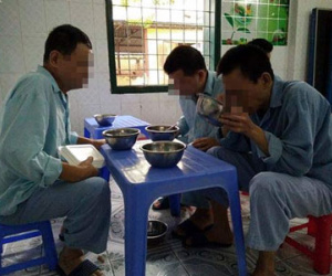 Cụ ông 78 tuổi khổ sở vì chứng rối loạn tình dục
