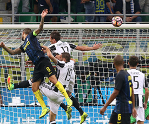 Inter ngược dòng, đánh bại Juventus ở derby Italy