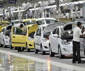 Ôtô siêu rẻ Ấn Độ không có cửa vào Việt Nam