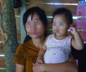 Phận "chửa hoang" chốn quê nghèo và cảnh đời bi đát của cô gái bị người yêu "dụ" có thai rồi cao chạy xa bay