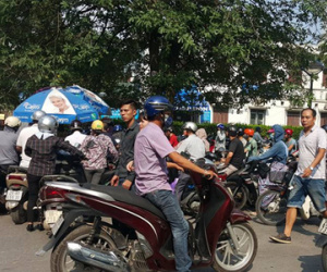 Bệnh viện lớn nhất miền Bắc ngừng trông giữ xe máy cho bệnh nhân