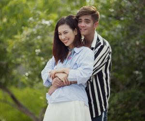 Bùi Anh Tuấn thoải mái diễn tình cảm với hot girl mới quen