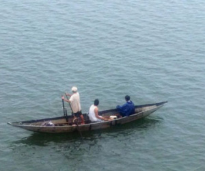 Bủa lưới tìm kiếm nam thanh niên rơi xuống phá Tam Giang