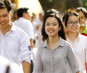 Thí sinh cận thị không được xét tuyển vào Học viện Tòa án