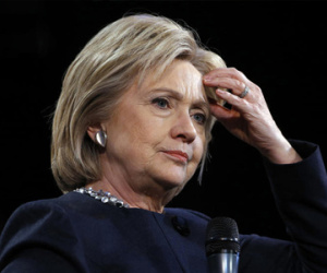Bà Clinton từng để quên tài liệu mật ở Nga