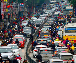Bóp nghẹt ngõ nhỏ, phố nhỏ Hà Nội