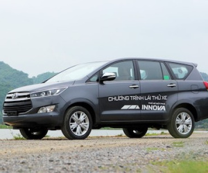 Đánh giá Toyota Innova 2016: Chuyển mình toàn diện