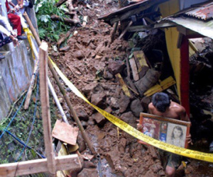 Indonesia: Hàng chục người chết, mất tích do lũ lụt, lở đất