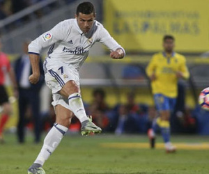 Ronaldo tịt ngòi, Real bị cầm chân trận thứ hai liên tiếp