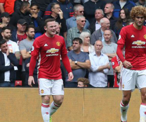 Mourinho cấm Rooney không được chỉ trích đồng đội