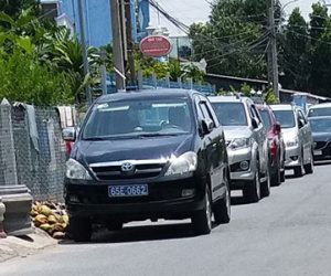 Xe công dự đám giỗ ở Sóc Trăng