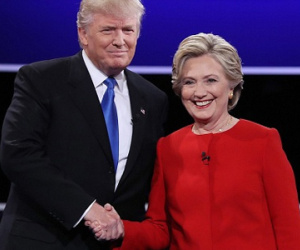 Bà Clinton thay đổi phong cách, mặc áo đỏ tranh luận với ông Trump