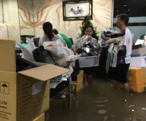 Biệt thự 3 triệu USD của Mr. Đàm bị ngập sâu sau mưa lớn