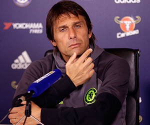 Conte mất ngủ vì phong độ đi xuống của Chelsea