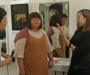 Gái xinh Trung Quốc "ném" 7 tỷ để tranh chỗ trong tiệm tóc