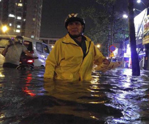 Miền Bắc nóng rát, Sài Gòn đề phòng mưa ngập
