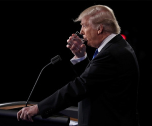 Trump dùng cocaine trong cuộc tranh luận trực tiếp?