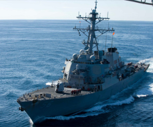 Uy lực khủng khiếp của Tàu khu trục USS John S.McCain vừa cập cảng Đà Nẵng