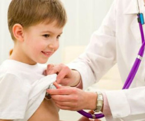 Bác sĩ khám dịch vụ không được quá 35 bệnh nhân một ngày