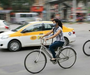 "Đi xe đạp ở Hà Nội nhanh hơn ô tô"