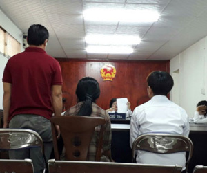 Lĩnh án vì trộm vàng của cha mẹ trốn đi "bụi"