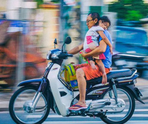 Các bố mẹ, thương con thế này khác gì hại con!