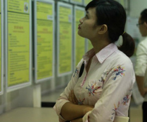 Tăng tuổi hưu: Người trẻ có lo khó tìm việc?