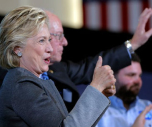 Tờ báo 126 năm thân Cộng hòa lao đao sau khi đề cử Clinton